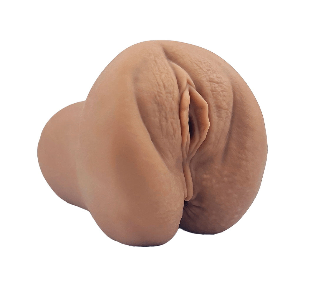 Alive Mia Super Masturbator