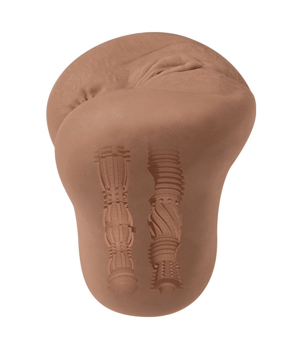 Alive Mia Super Masturbator