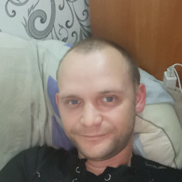 Denis, 37